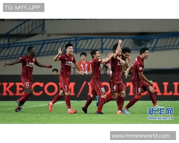 2018年中超联赛精彩对决广州富力迎战强敌上海上港的激烈战况回顾